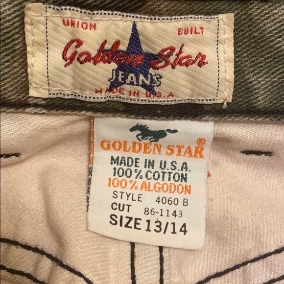 Golden Star Camo Capris - Picture 3 of 8